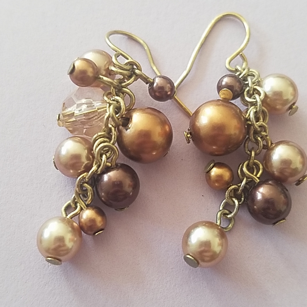 Earrings - Picture 4 of 7